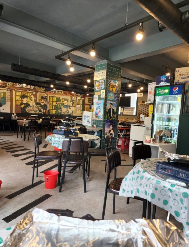 매장 내부 2